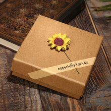 Load image into Gallery viewer, Sunflower you are my sunshine with sunflower box